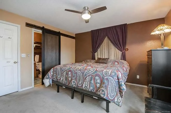 11725 Elizabeth Cir — Photo 4
