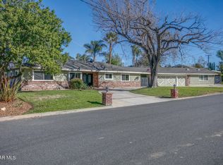 365 Capri Dr, Simi Valley, CA 93065