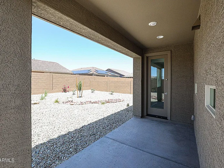 16554 W Questa Dr — Photo 34