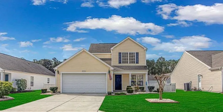 4512 Farm Lake Dr — Photo 1