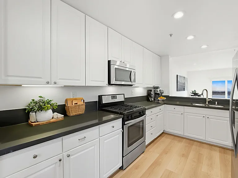 Stevens Creek Villas — Photo 48