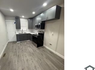 2822 N Bambrey St, Philadelphia, PA 19132
