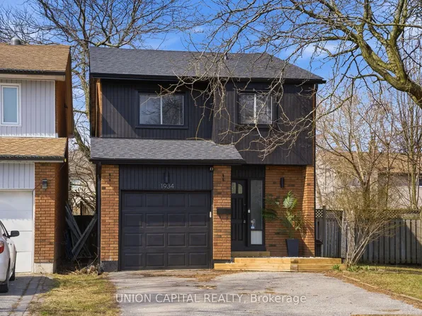 1934 Memory Ln, Pickering, ON L1V 2V1