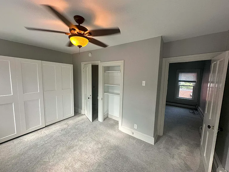 417 N Mary St — Photo 23