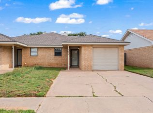 6803 Iola Ave, Lubbock, TX 79424