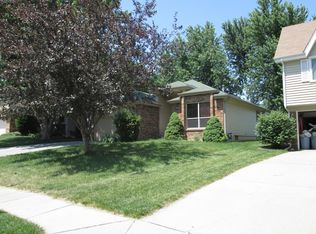 15274 U St, Omaha, NE 68137