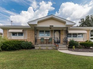 6905 Woodrow Way, Louisville, KY 40228