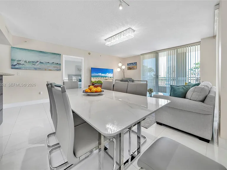 2080 S Ocean Dr #202 — Photo 2