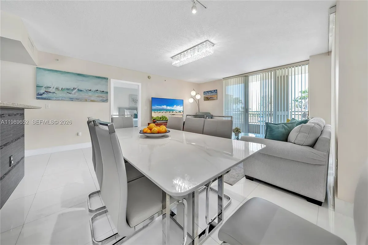 Building Photo - 2080 S Ocean Dr #202