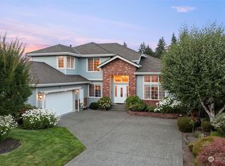 5015 Norpoint Way NE, Tacoma, WA