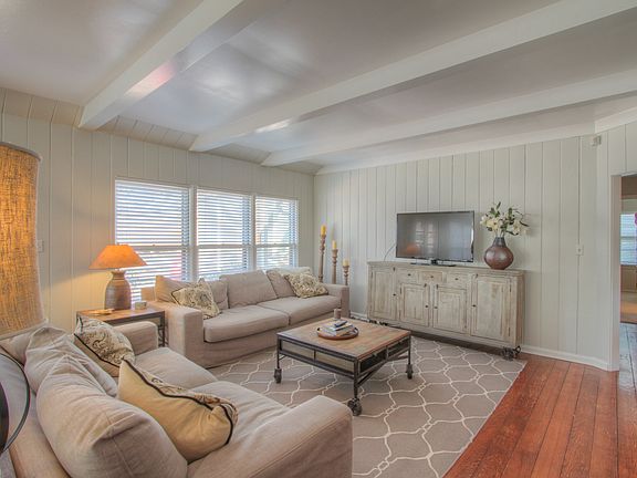 4th image of 2511 E 25th Pl