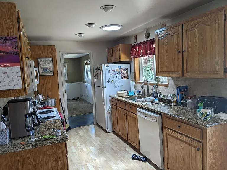 12925 NW Westlawn Ter — Photo 11