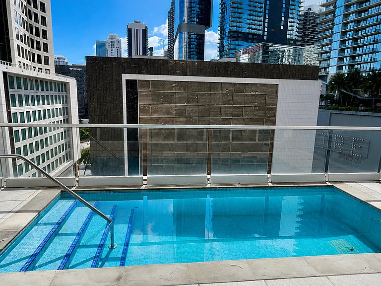 55 SE 6th St #3001 — Photo 20