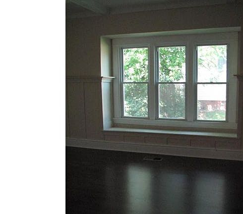 4th image of 3020 2nd Ave