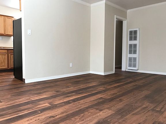 2nd image of 4418 Bond St APT 8