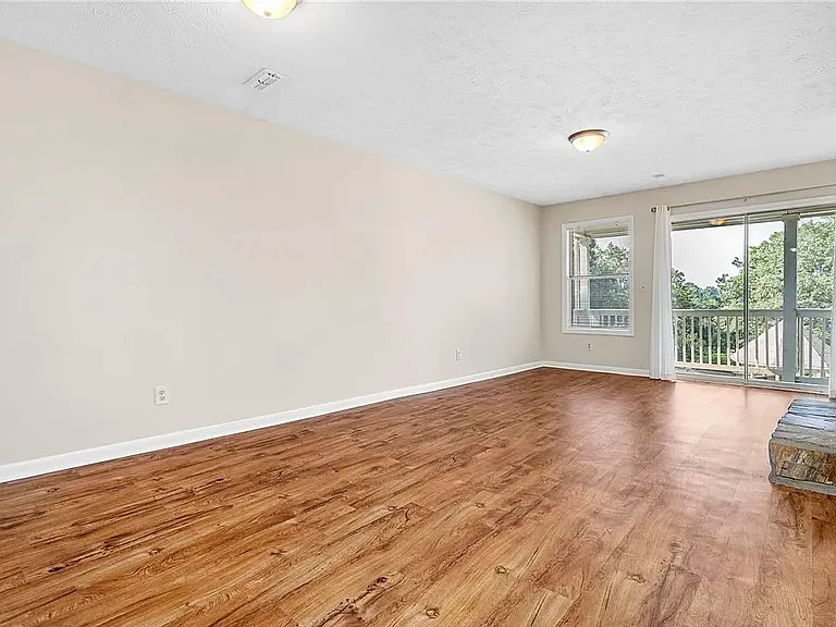 1006 Brookhollow Dr #9 — Photo 9