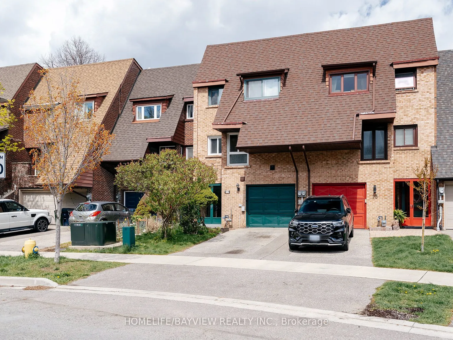3 bed, $3,500 — Photo 1