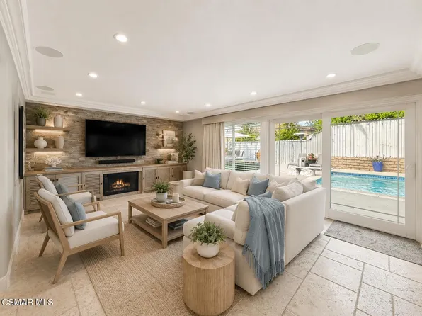 371 Havenside Ave, Newbury Park, CA 91320