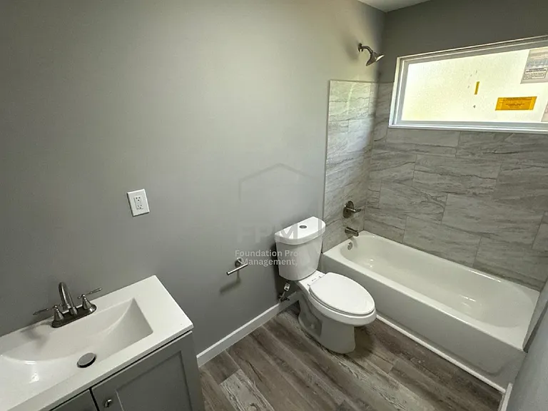 1378 Eloise Rd — Photo 7
