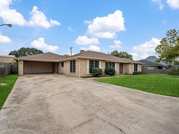 2nd image of 8022 Bayside Blvd