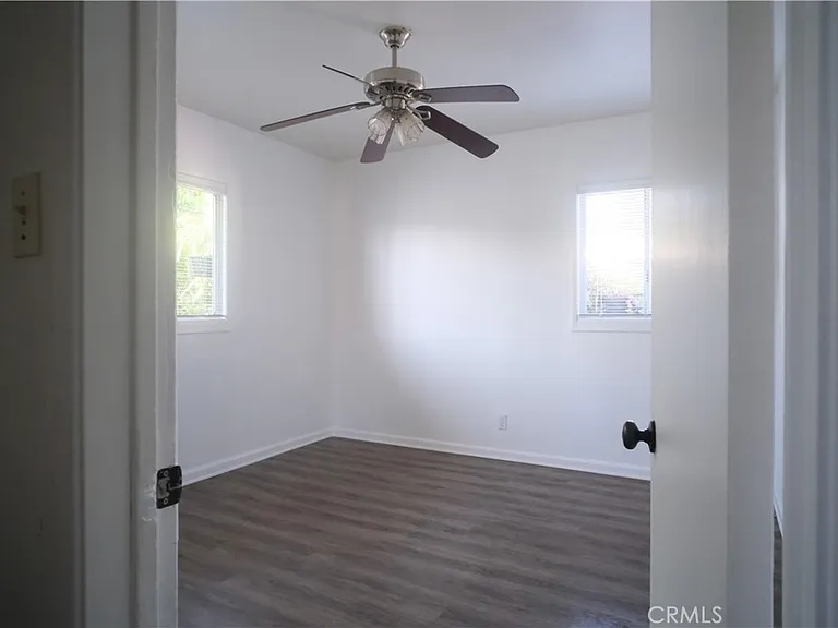 14932 Roscoe Blvd — Photo 1
