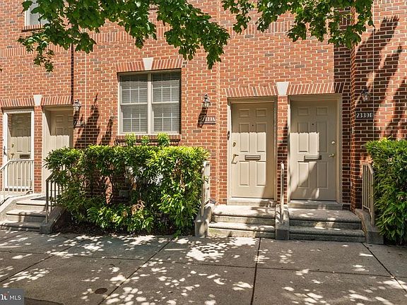 2nd image of 2339 Wallace St #A