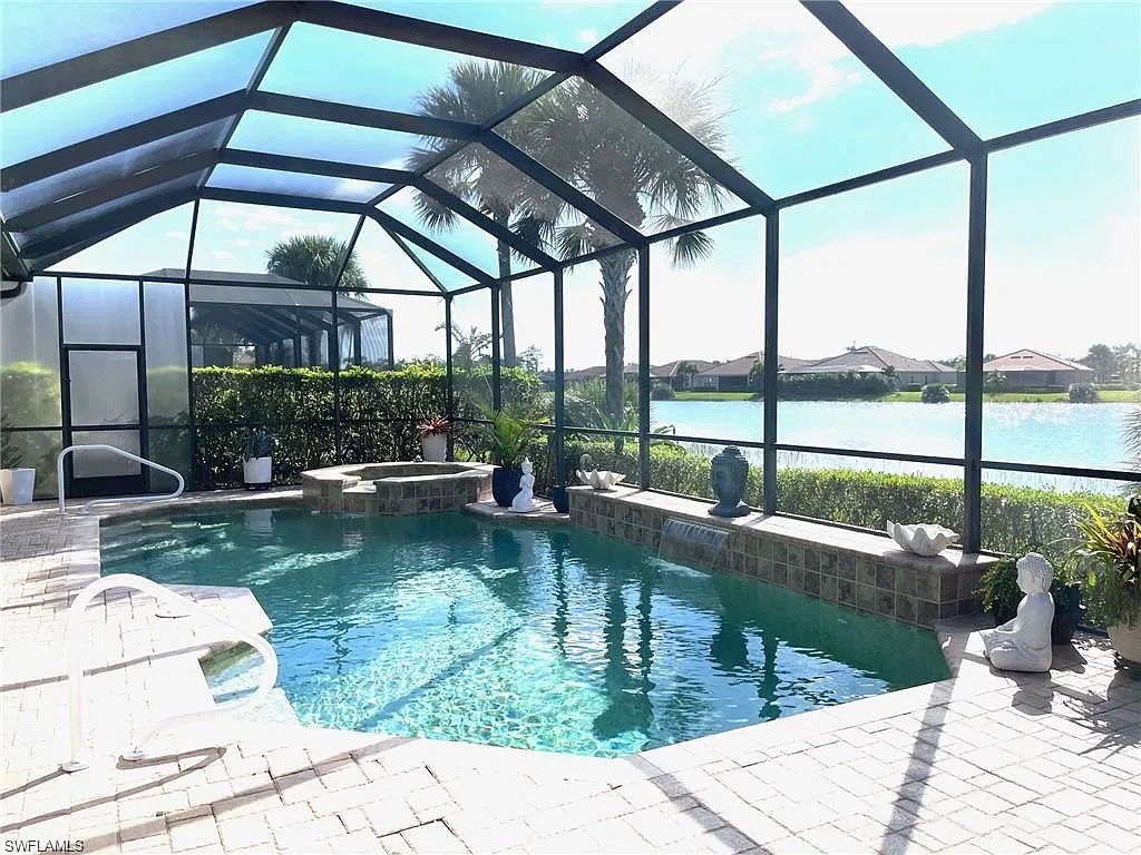 3 bed, 2.0 bath, 2161 sqft, $10,000 — Photo 3