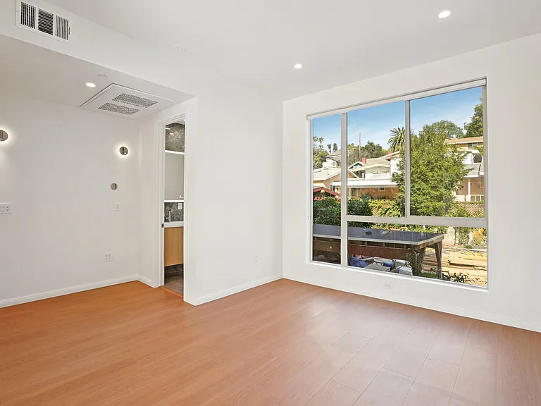 6162 Oak Crest Way #1/4 — Photo 15