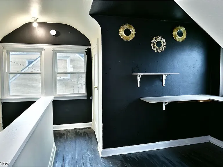 1787 Bonnie Brae Ave NE — Photo 9