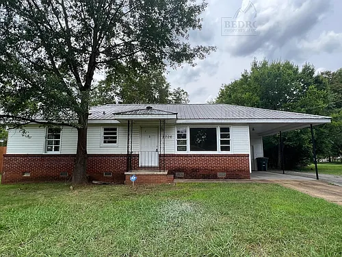 2706 Norton Ave NW Photo 1