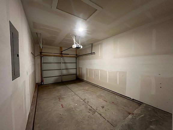 5th image of 2007 Aberdeen Ave #B