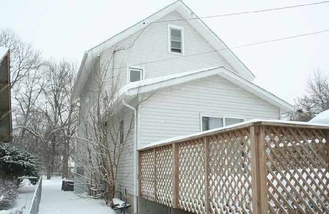 2nd image of 528 N 2nd St