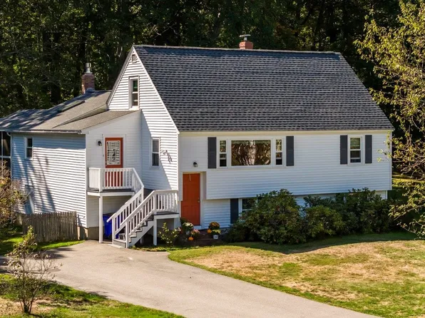 11 Crawford Avenue, Exeter, NH 03833