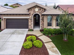 11364 N Via Napoli Dr, Fresno, CA