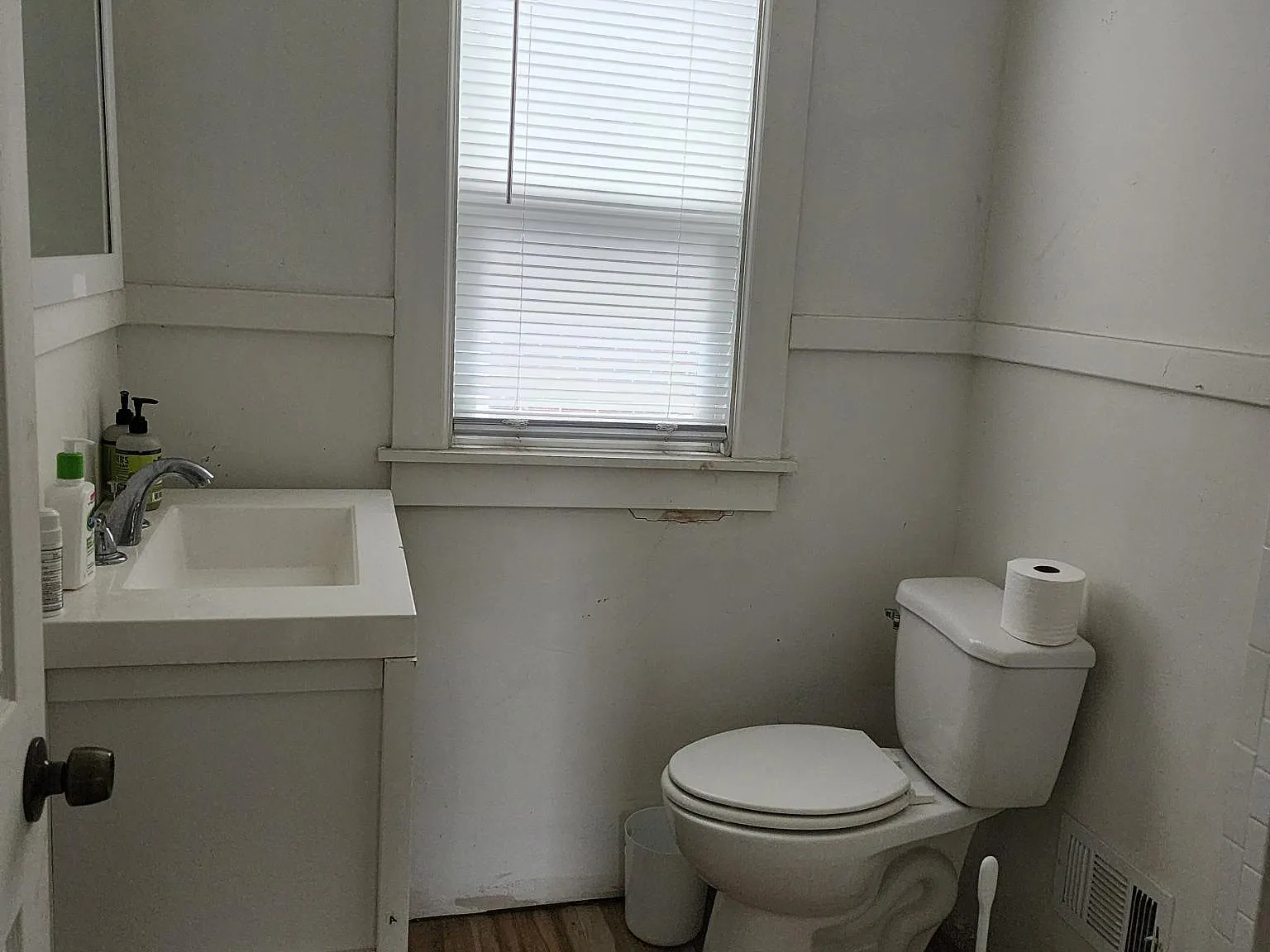 4 bed, 1741 sqft, $2,100 — Photo 3