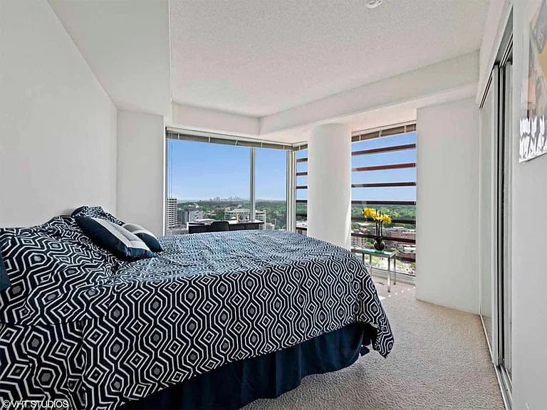 1720 Maple Ave #2470 — Photo 5