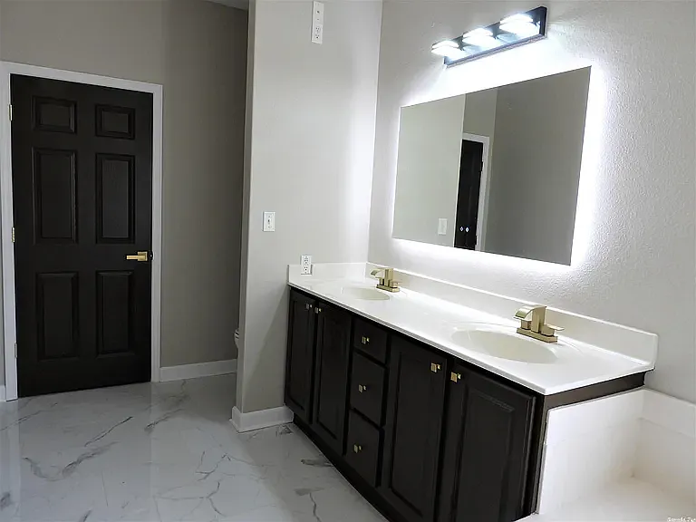 200 E Sonora Dr — Photo 18