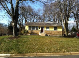 924 Frederick St SW, Vienna, VA 22180