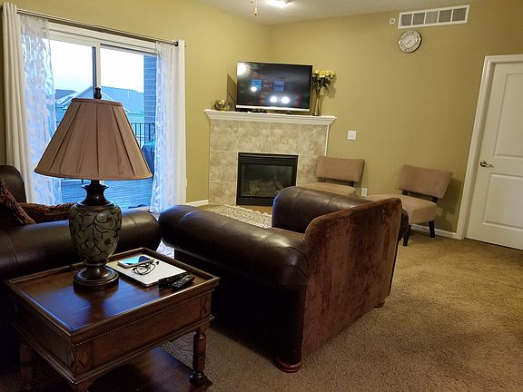 3rd image of 6350 Coachlight Dr Unit 3208