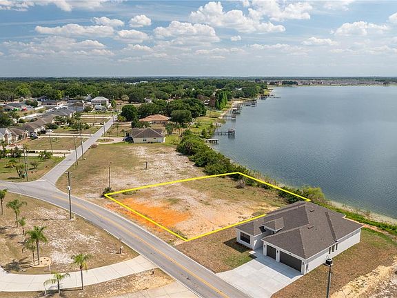 2nd image of 842 Eagle Lake Loop Rd #3