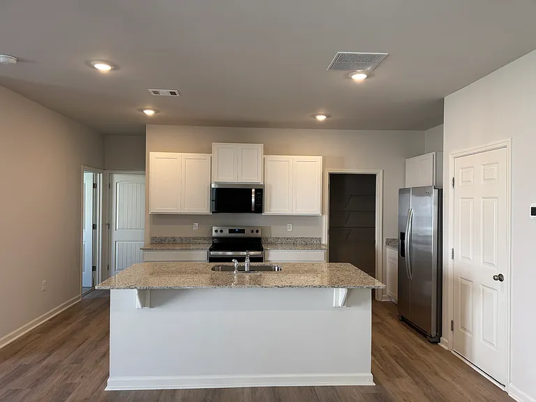 180 Rolling Meadow Trce — Photo 16