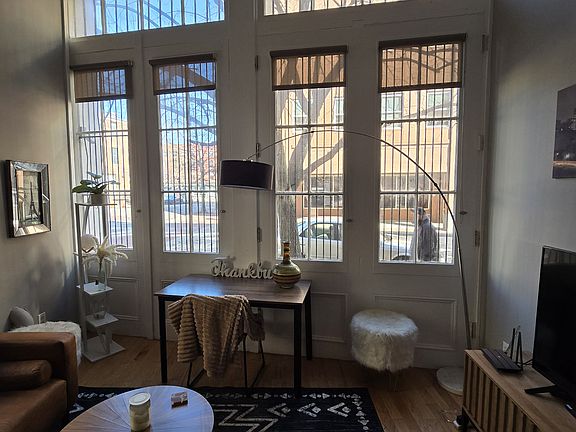 4th image of 110 Virginia St #109B