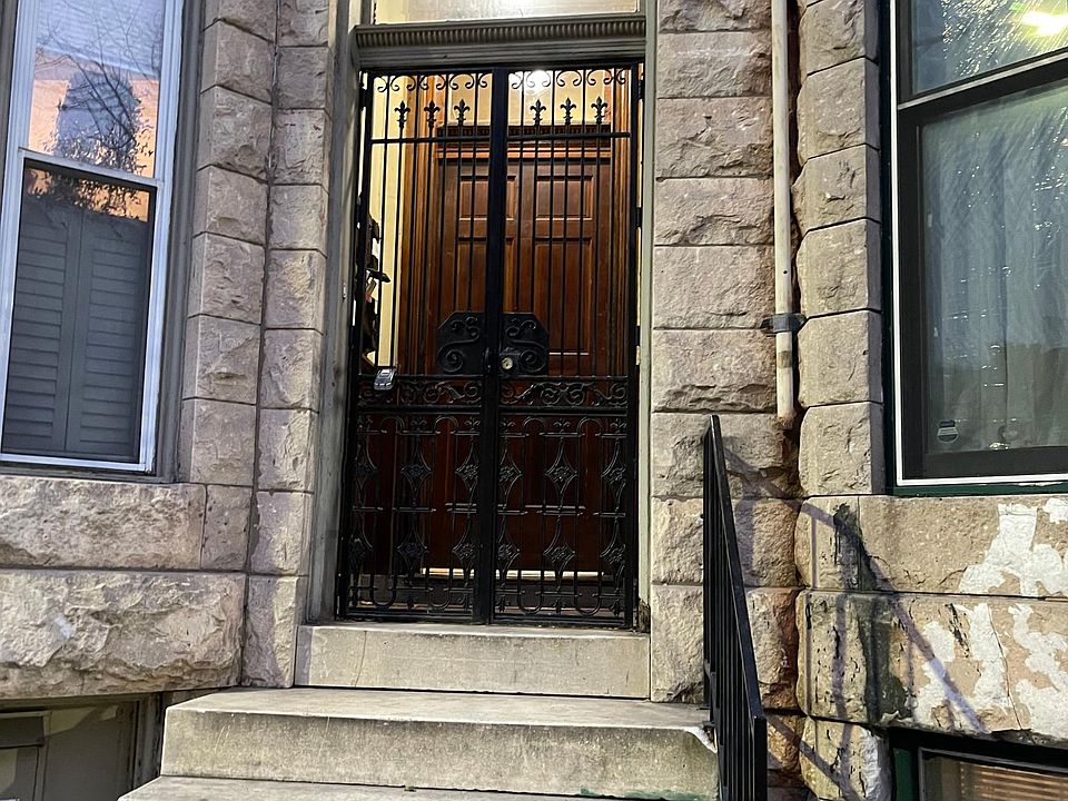 Entrance Secure gate