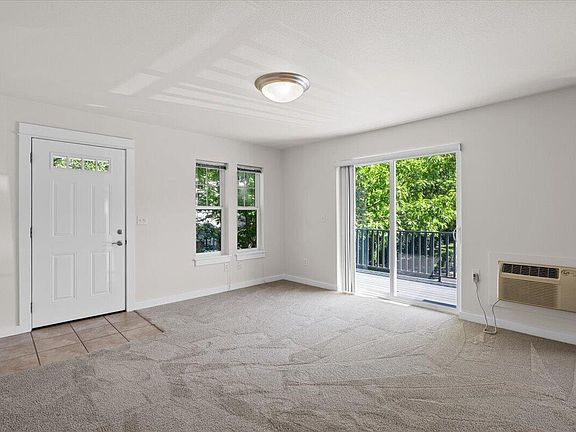 5th image of 2264 McCall Dr