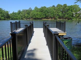 22 Ontario Ct, Newnan, GA 30263