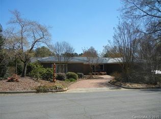 319 S Lineberry St, Troy, NC 27371