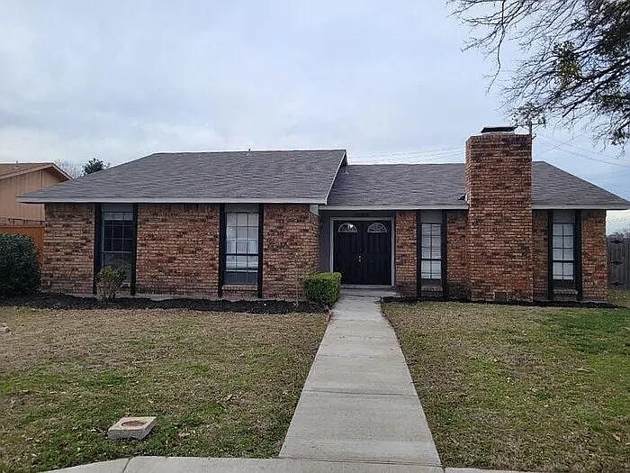 1st image of 8546 Kingsington Dr