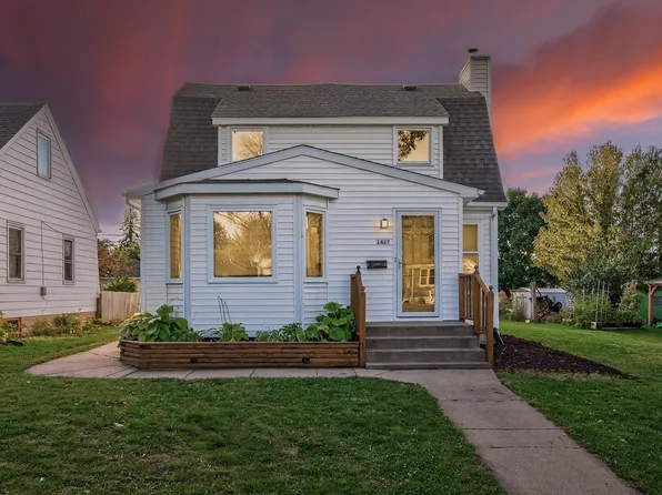 1427 Hazel St N, Saint Paul, MN 55119