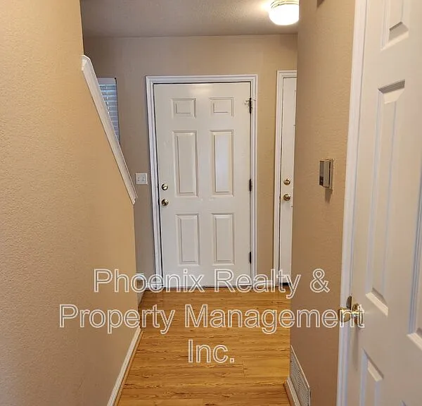 1209 Warrior Way — Photo 2
