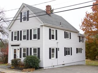 48 High St, Amesbury, MA 01913